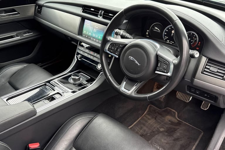 2020 Jaguar XF 2.0i [250] Chequered Flag 4dr Auto SALOON PETROL Automatic