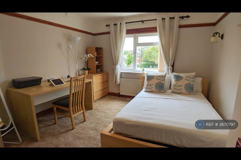 3 bedroom house in Charter Avenue, Coventry, CV4 (3 bed) (#2670797)