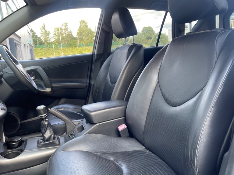 2010 Toyota RAV4 2.2 D-4D XT-R 4WD 5DR ESTATE Diesel Manual