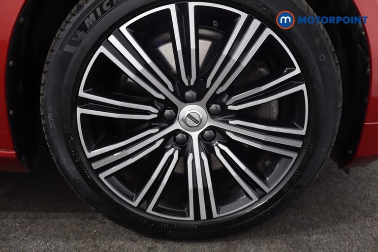 2021 Volvo V60 2.0 T6 Recharge PHEV Inscription 5dr AWD Auto ESTATE PETROL/ELECTRIC Automatic