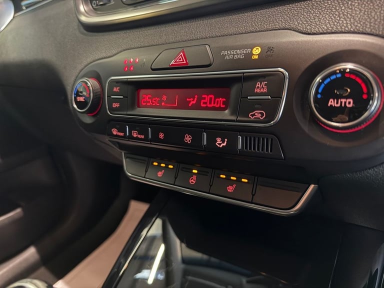 2019 Kia Sorento 2.2 CRDi KX-2 SUV 5dr Diesel Manual AWD Euro 6 (s/s) (197 bhp) ESTATE Diesel Manual