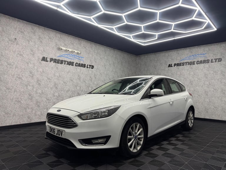 2016 Ford Focus 1.0T EcoBoost Titanium Euro 6 (s/s) 5dr HATCHBACK Petrol Manual
