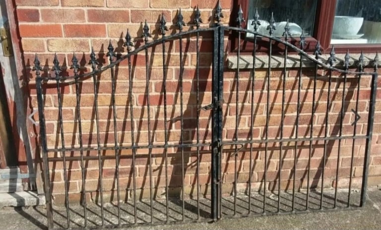 image for Drive gates.. -  78  wide 50 high total frame size - (inches