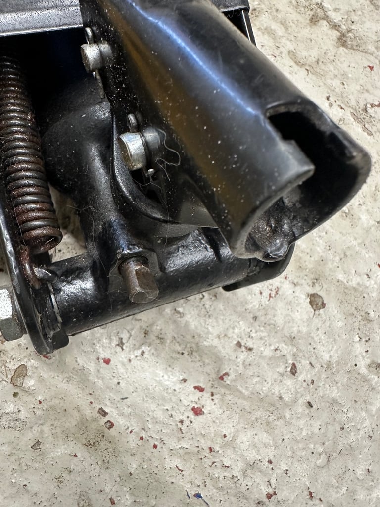 Trolley jack and axle stands 