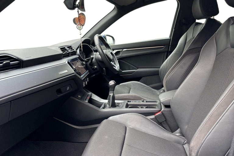 2022 Audi Q3 35 TFSI S Line 5dr ESTATE PETROL Manual