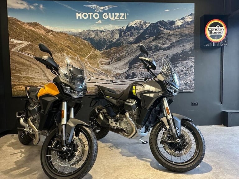 image for Moto Guzzi Stelvio — Nero Vulcano / Giallo Savana