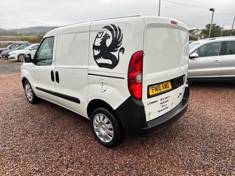 2016 Vauxhall Combo 1.3 CDTi 2300 ecoFLEX 16v Panel Van 3dr Diesel Manual FWD