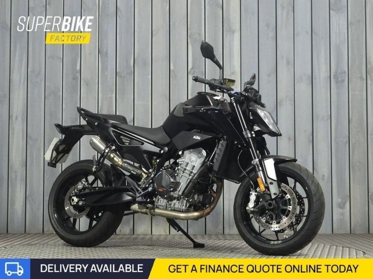 2022 22 KTM 890 DUKE