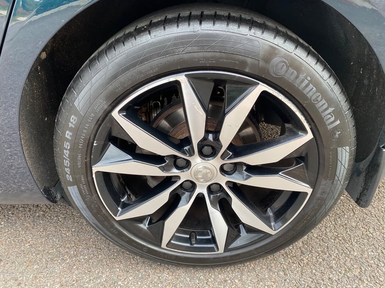 2018 Vauxhall Insignia 2.0 Turbo D BlueInjection Elite Nav Sports Tourer 5dr
