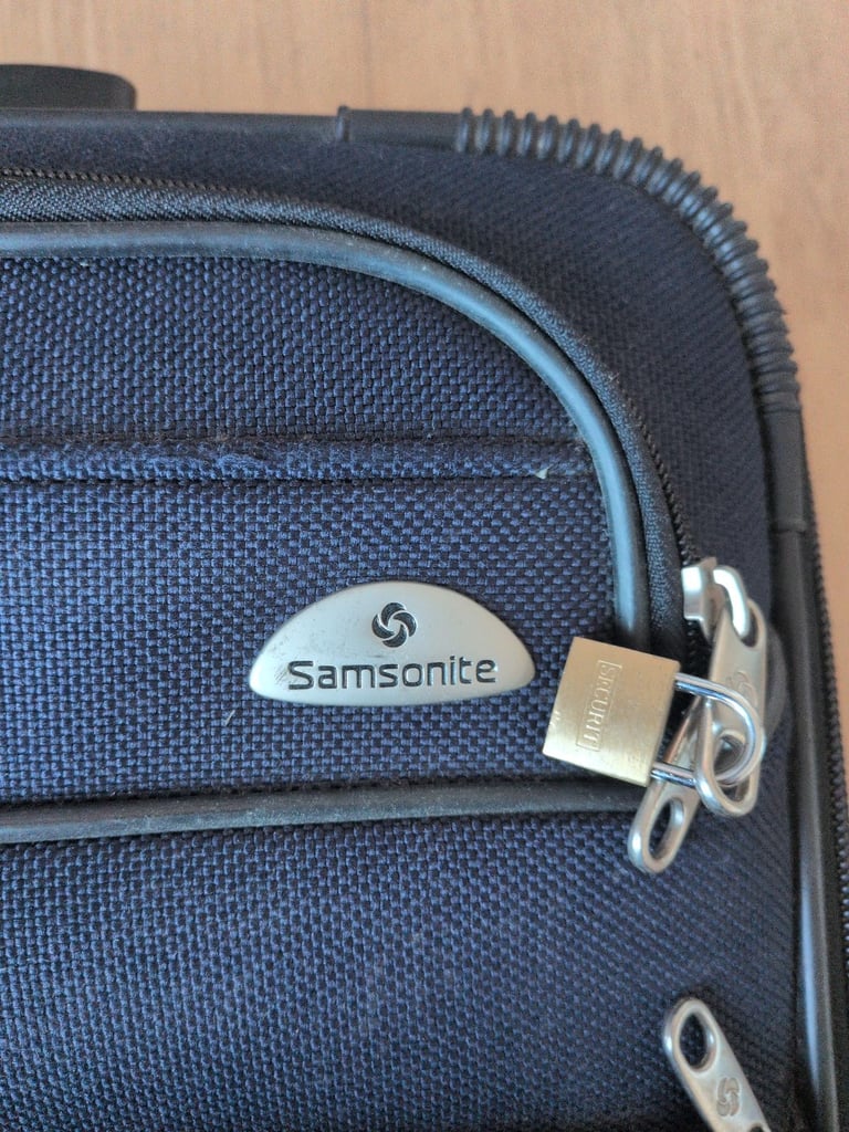 Samsonite cabin baggage 