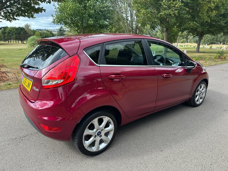 image for 2011 Ford Fiesta 1.4 Zetec 5dr HATCHBACK Petrol Manual