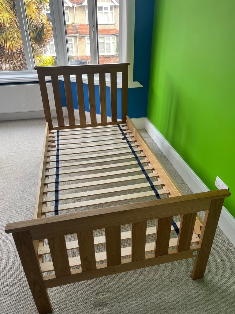 image for Oak single bed 