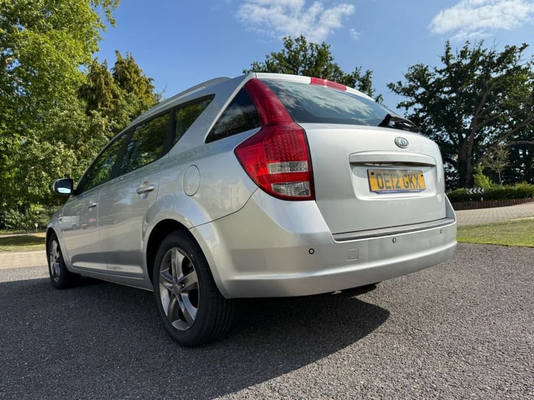 2012 Kia Ceed 1.6 CRDi 2 Sports Wagon 5dr Diesel Auto Euro 5 (113 bhp) Estate Diesel Automatic