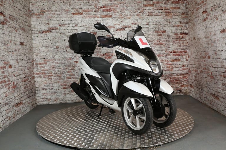 YAMAHA TRICITY - 2014 Petrol Automatic in White