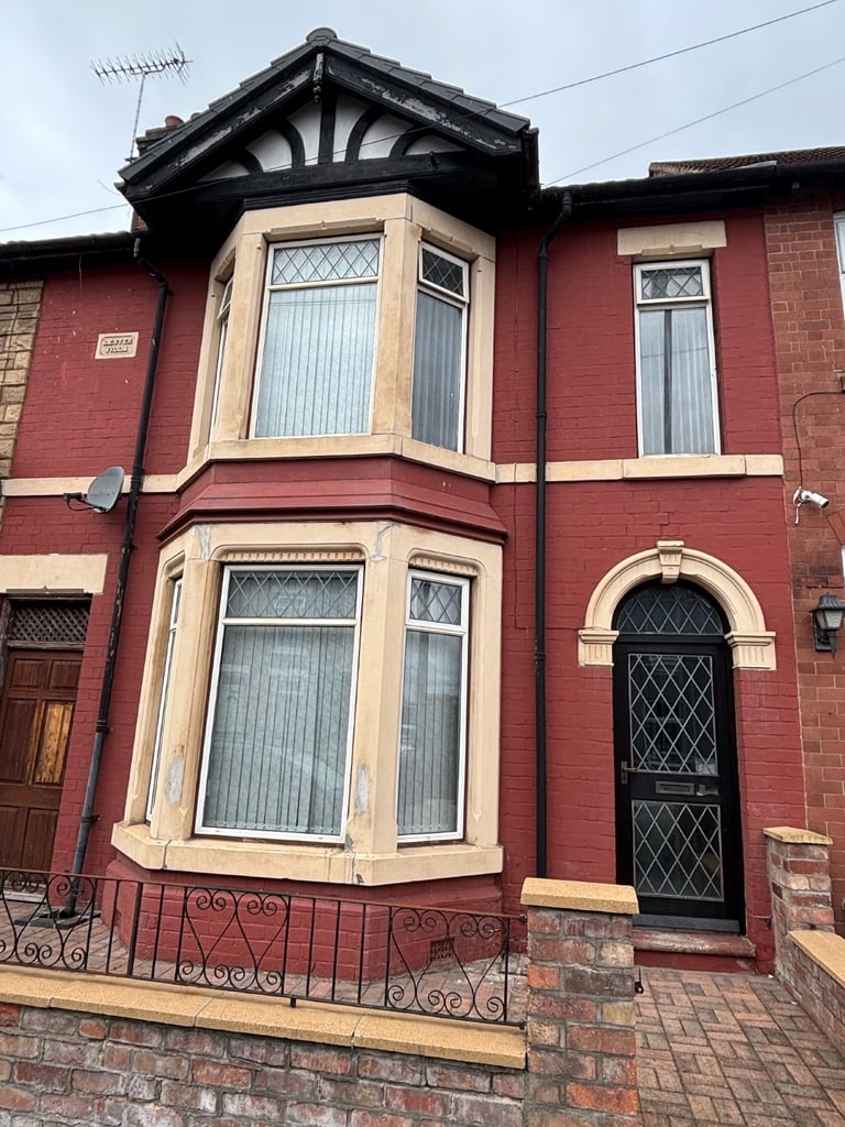 3 bed house to Let in Burton