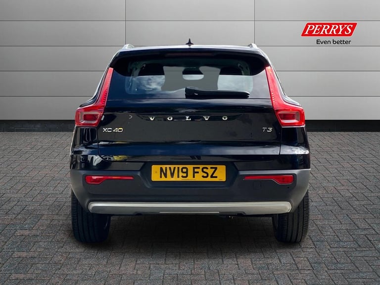 2019 Volvo XC40 1.5 T3 Momentum Pro 5dr Estate PETROL Manual