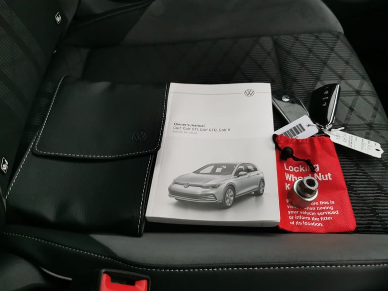 2023 Volkswagen Golf 1.5 TSI R-Line Hatchback 5dr Petrol Manual Euro 6 (s/s) (130 ps) - LED - HE ...