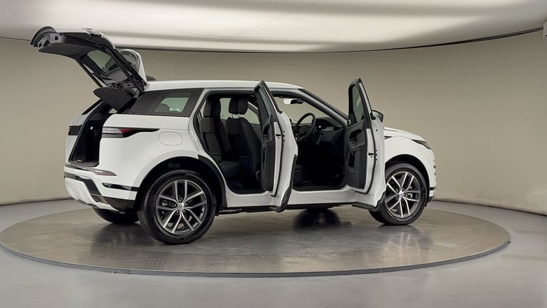 2025 Land Rover Range Rover Evoque 1.5 P270e 12.17kWh Dynamic SE SUV 5dr Petrol Plug-in Hybrid Au...