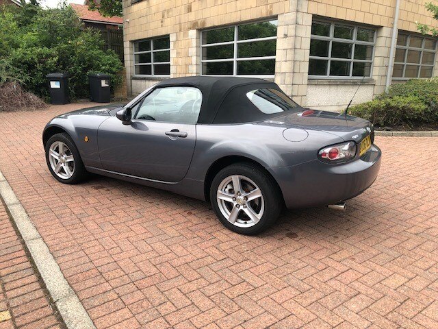 MAZDA MX-5 1.8 CONVERTIBLE. ONLY 1 PREVIOUS OWNER