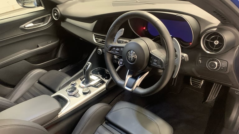 2025 Alfa Romeo Giulia 2.0T Sprint Saloon 4dr Petrol Auto Euro 6 (s/s) (280 ps) Saloon Petrol Aut...