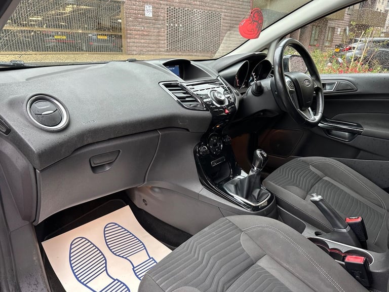  Ford Fiesta 1.0T EcoBoost Titanium Euro 5 (s/s) 5dr Petrol Manual