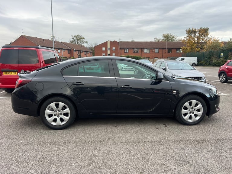 2016 Vauxhall Insignia 1.4i Turbo SRi Hatchback 5dr Petrol Manual Euro 6 (s/s)