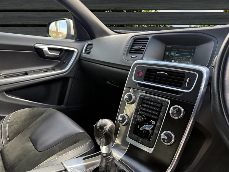 ✿2014/64 Volvo S60 2.0 D3 R Design, Black Diesel ✿GREAT SPEC ✿NICE EXAMPLE✿