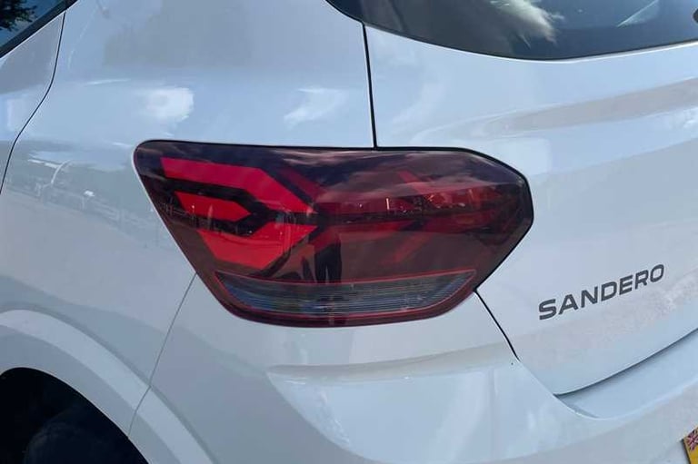 2023 Dacia Sandero 1.0 TCe Expression Hatchback 5dr Petrol CVT Euro 6 (s/s) (90 ps) Hatchback Pet...