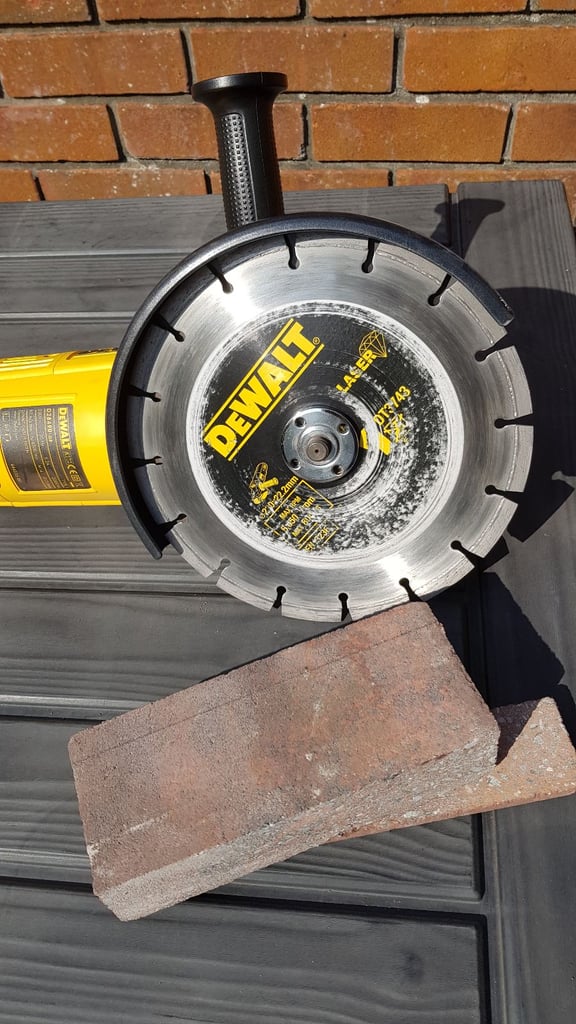 DeWalt 9 inch Angle Grinder 