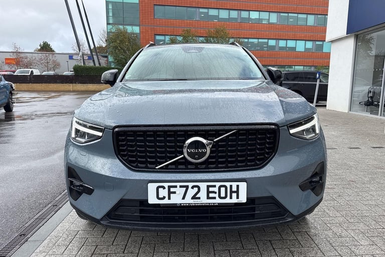 2022 Volvo XC40 2.0 B4 MHEV Ultimate SUV 5dr Petrol Hybrid DCT Auto Euro 6 (s/s) (197 ps) ESTATE ...