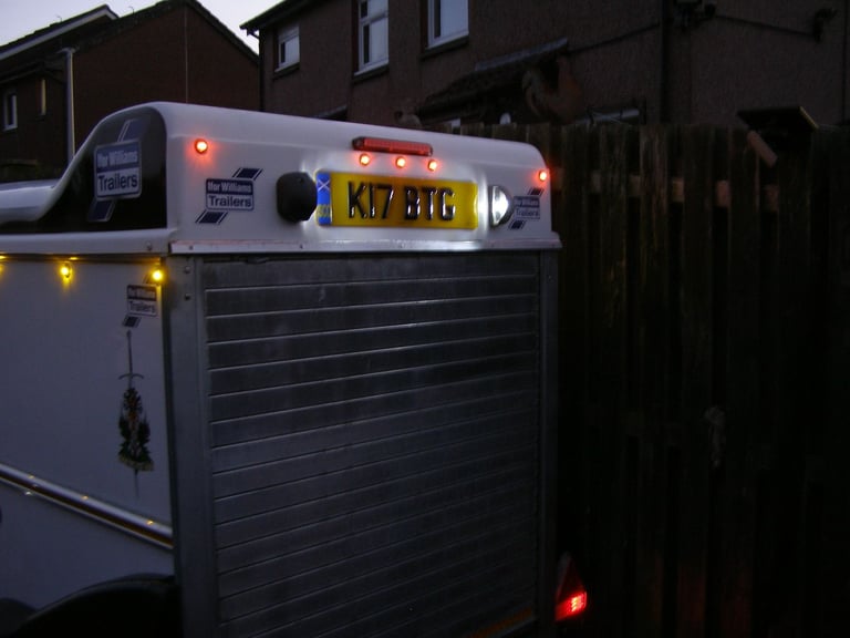 Ivor Williams BV64e van trailer