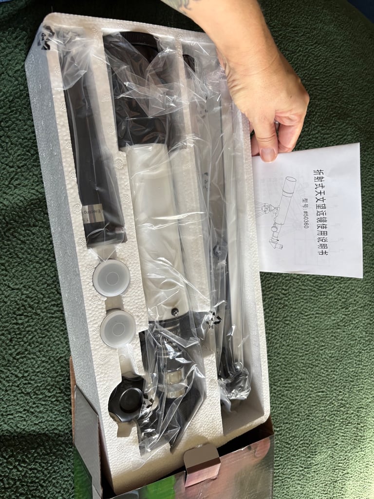 Brand new in box  - F36050 Telescope 