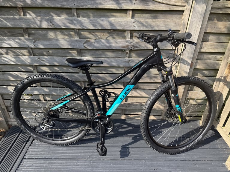 Cube Mountain Bike for Woman / Girls