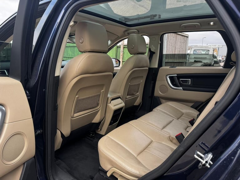 2017 Land Rover Discovery Sport 2.0 TD4 HSE Auto 4WD Euro 6 (s/s) 5dr ESTATE Diesel Automatic