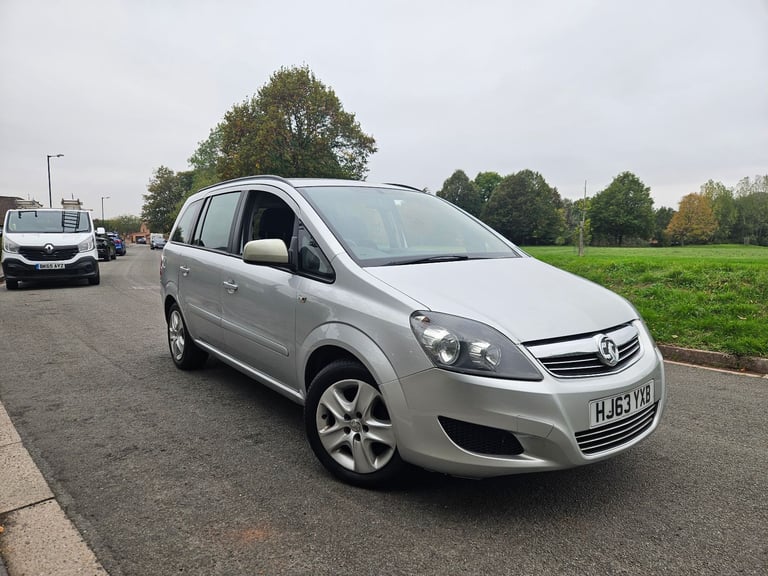 Vauxhall zafira 1.6 petrol seats ULEZ COMPLIANT 12 MONTHS MOT FSH
