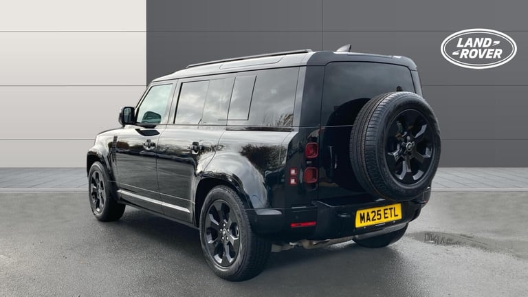2025 Land Rover Defender 3.0 D250 X-Dynamic HSE 110 5dr Auto Diesel Estate Estate Diesel Automatic