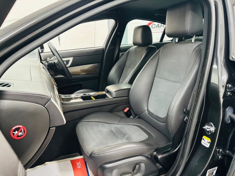 2014 Jaguar XF 2.2d [200] R-Sport 4dr Auto SALOON DIESEL Automatic