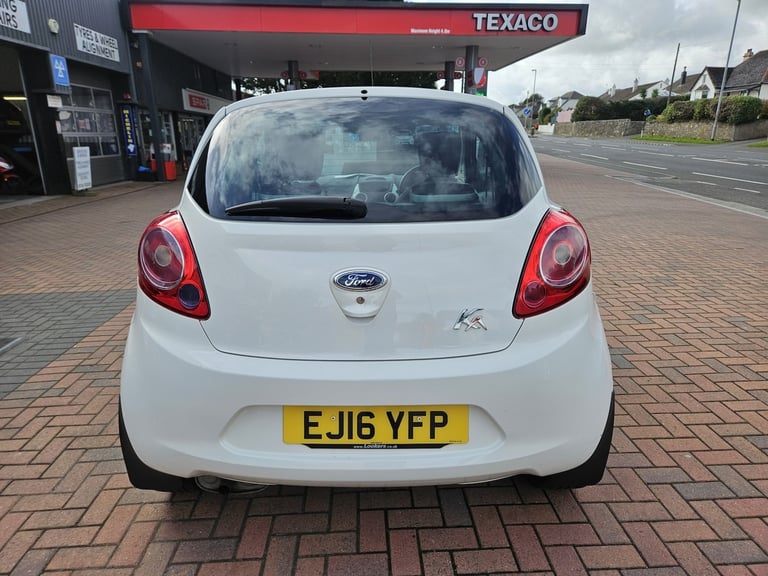 FORD KA 1.2 Zetec White Edition *** 26,000 Miles *** 2016
