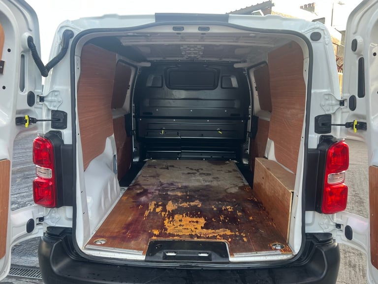 2022 Peugeot Expert 1000 1.5 BlueHDi 100 Professional Premium Van PANEL VAN Diesel Manual