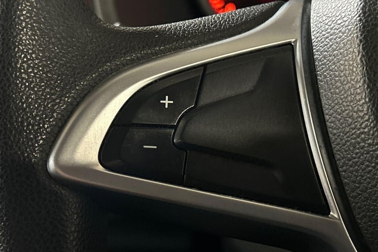 2019 Dacia Sandero 1.0 SCe Comfort Euro 6 5dr HATCHBACK Petrol Manual