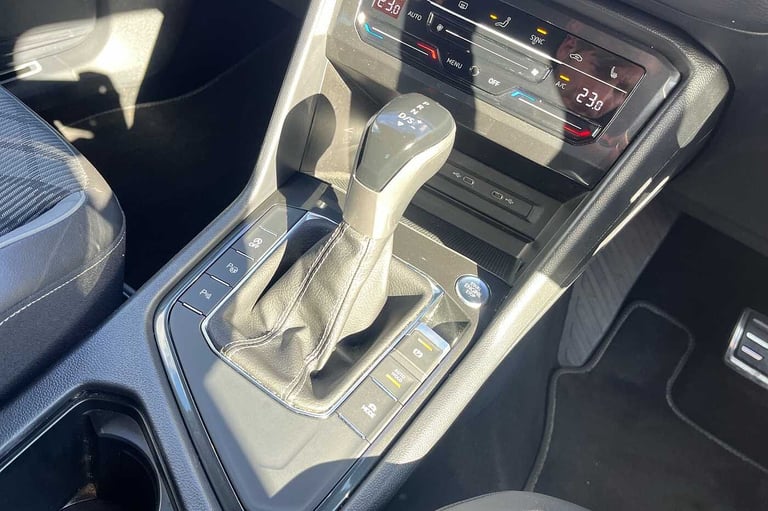 2024 Volkswagen Tiguan 2.0 TDI R-Line 5dr DSG SUV Diesel Automatic