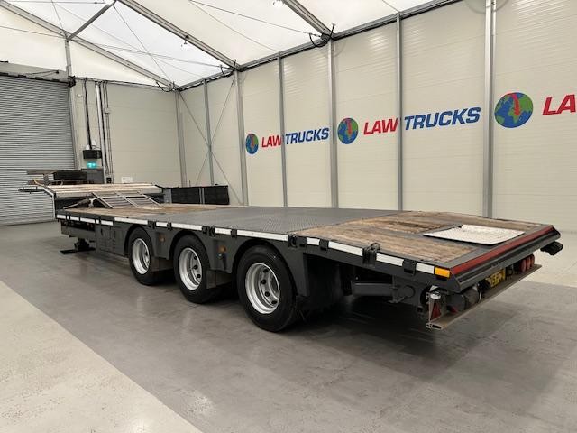 NC Tri Axle Stepframe Lowloader