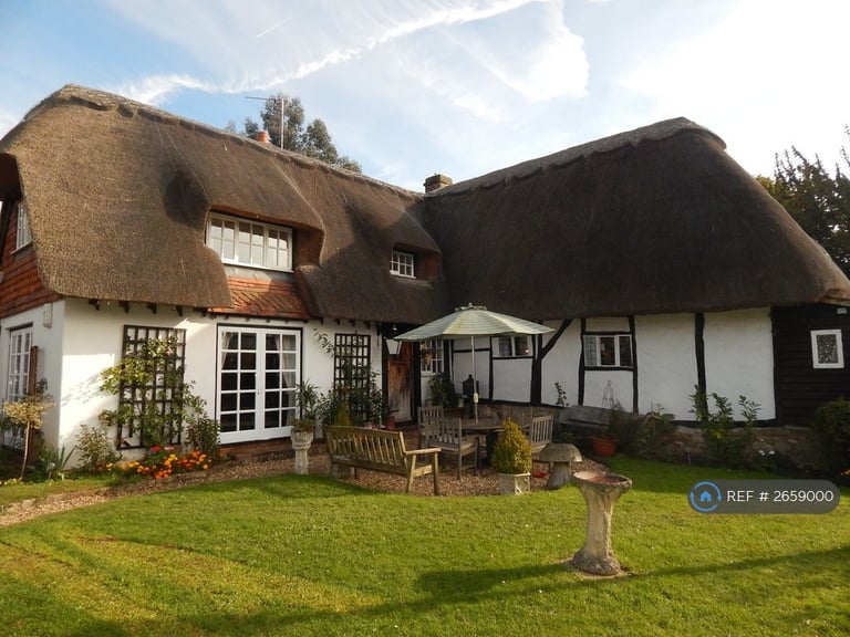 5 bedroom house in Watery Lane, Oxfordshire, OX14 (5 bed) (#2659000)