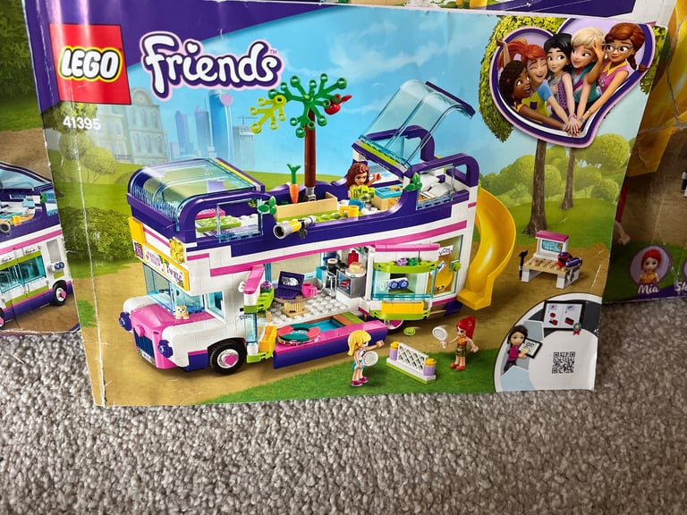 Lego friends bus