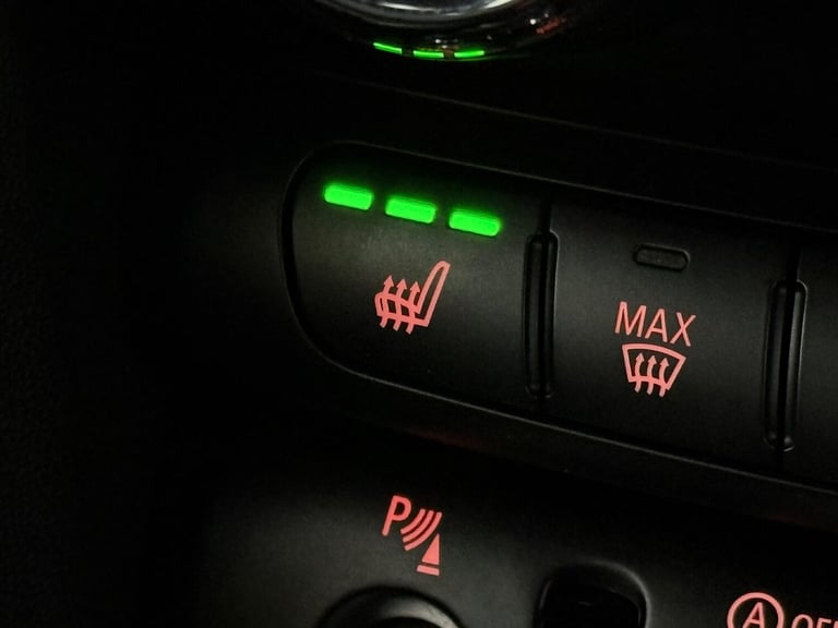 2021 MINI Convertible 1.5 Cooper Exclusive 2dr Auto CONVERTIBLE PETROL Automatic