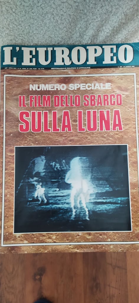 Moon Landing magazine's & newspaper 