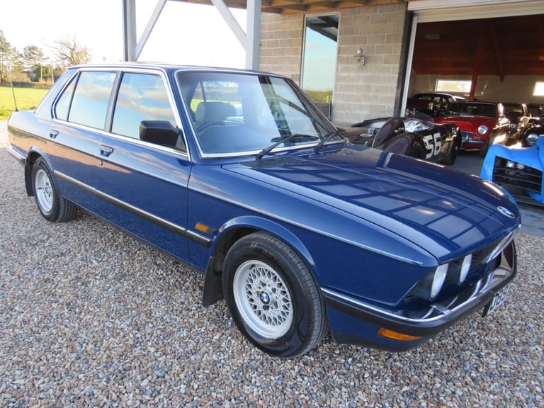 1987 BMW 5 Series 525E LUX 4 DOOR AUTO SALOON Petrol Automatic