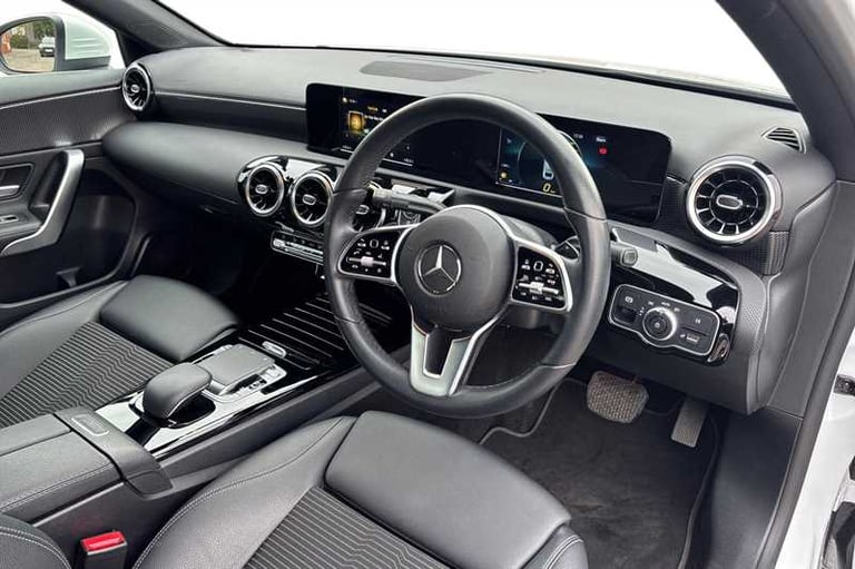 2020 Mercedes-Benz A-Class A200 Sport 4dr Auto SALOON PETROL Automatic