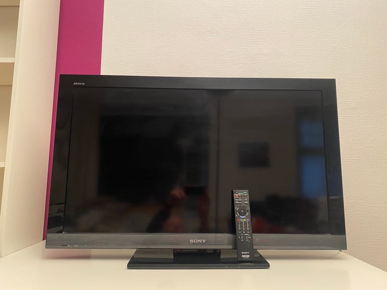 Large tv for Sale | TVs | Gumtree