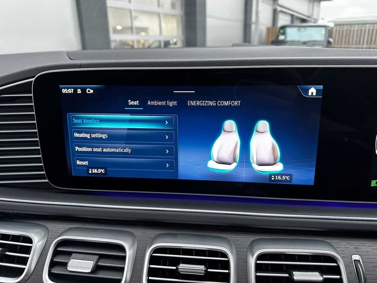 2023 Mercedes-Benz GLE 300d 4Matic AMG Line Prem 5dr 9G-Tronic [7 St] SUV Diesel Automatic